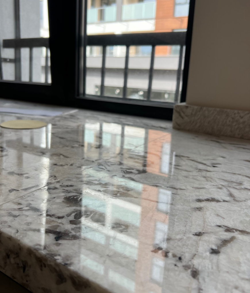 Естествен камък Snow White